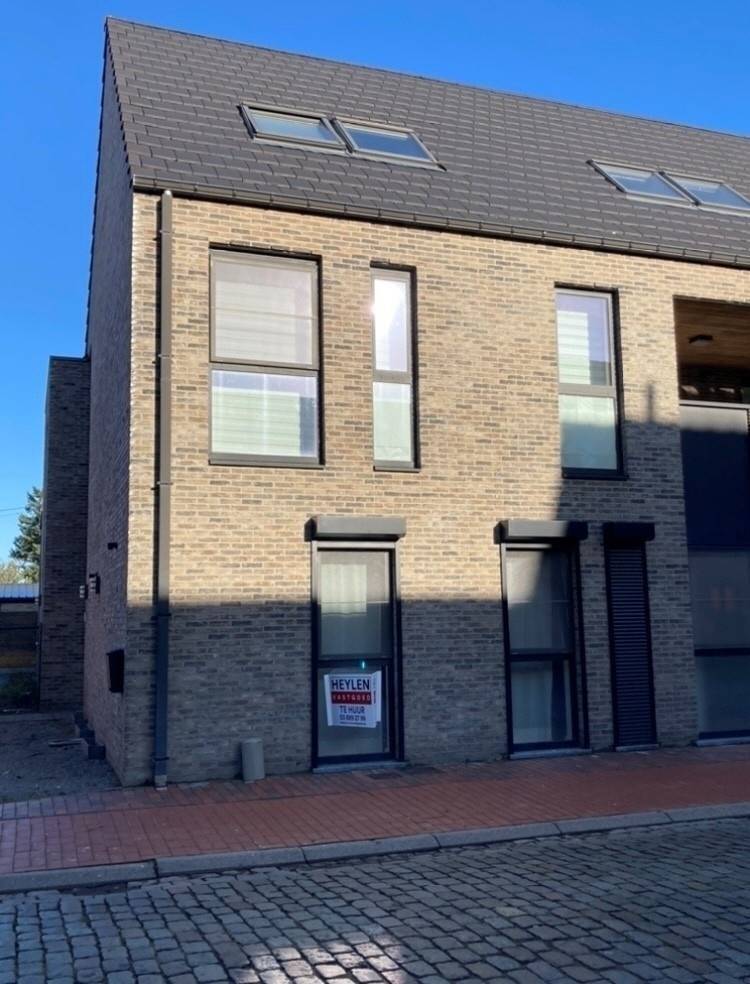Benedenverdieping te  huur in Gierle 2275 950.00€ 2 slaapkamers 100.00m² - Zoekertje 512646