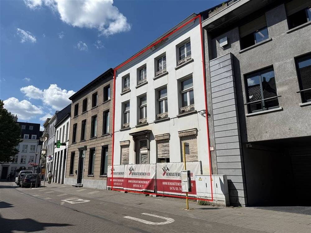 Huis te koop in Turnhout 2300 325000.00€ 5 slaapkamers 528.00m² - Zoekertje 516702