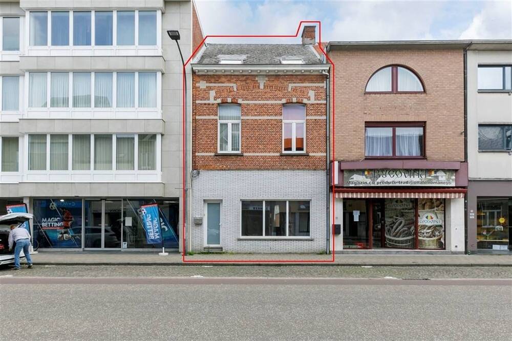 Huis te koop in Geel 2440 274000.00€ 6 slaapkamers 228.00m² - Zoekertje 516841