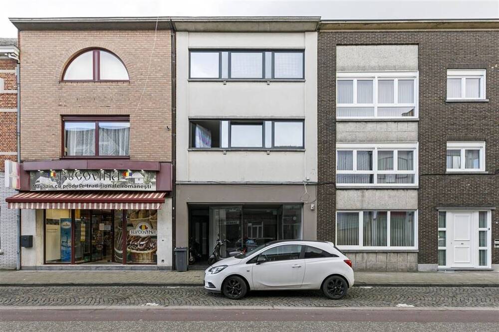 Handelszaak te  koop in Geel 2440 240000.00€  slaapkamers 190.82m² - Zoekertje 516845