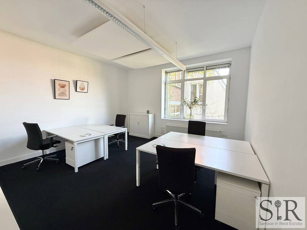 Handelszaak te huur in Mechelen 2800 1250.00€ slaapkamers 25.00m² - Zoekertje 516582