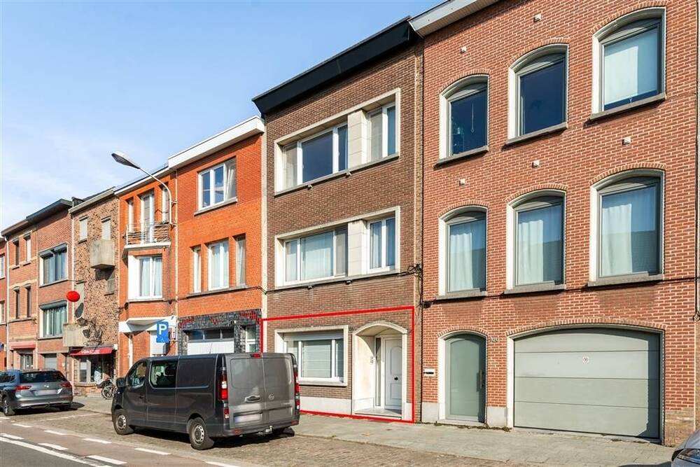Appartement te  koop in Wilrijk 2610 295000.00€ 1 slaapkamers 108.00m² - Zoekertje 517459