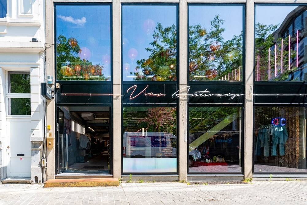 Handelszaak te huur in Antwerpen 2000 1495.00€ slaapkamers 124.00m² - Zoekertje 515751
