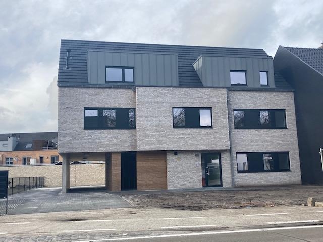 Appartement te huur in Mol 2400 850.00€ 2 slaapkamers m² - Zoekertje 515663