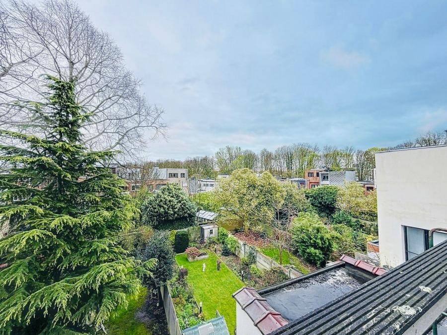 Huis te koop in Mortsel 2640 630000.00€ 3 slaapkamers 222.00m² - Zoekertje 520151