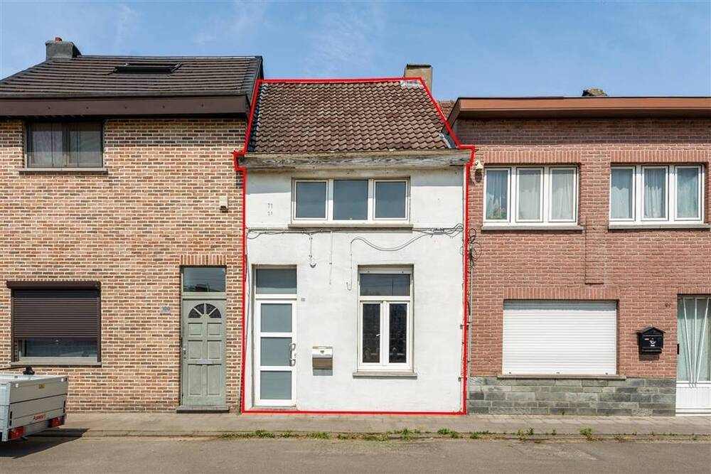 Huis te  koop in Boom 2850 149000.00€ 2 slaapkamers 131.00m² - Zoekertje 518108