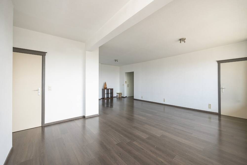Appartement te  koop in Wilrijk 2610 230000.00€ 2 slaapkamers 92.00m² - Zoekertje 518049
