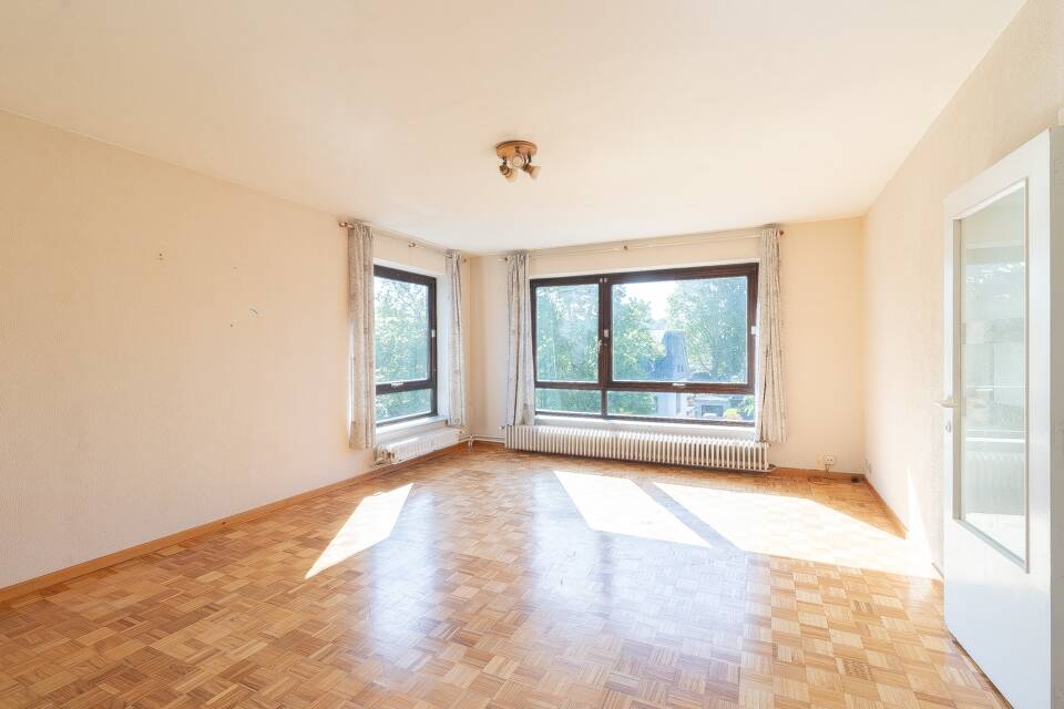 Appartement te koop in Mortsel 2640 165000.00€ 2 slaapkamers 80.00m² - Zoekertje 518945