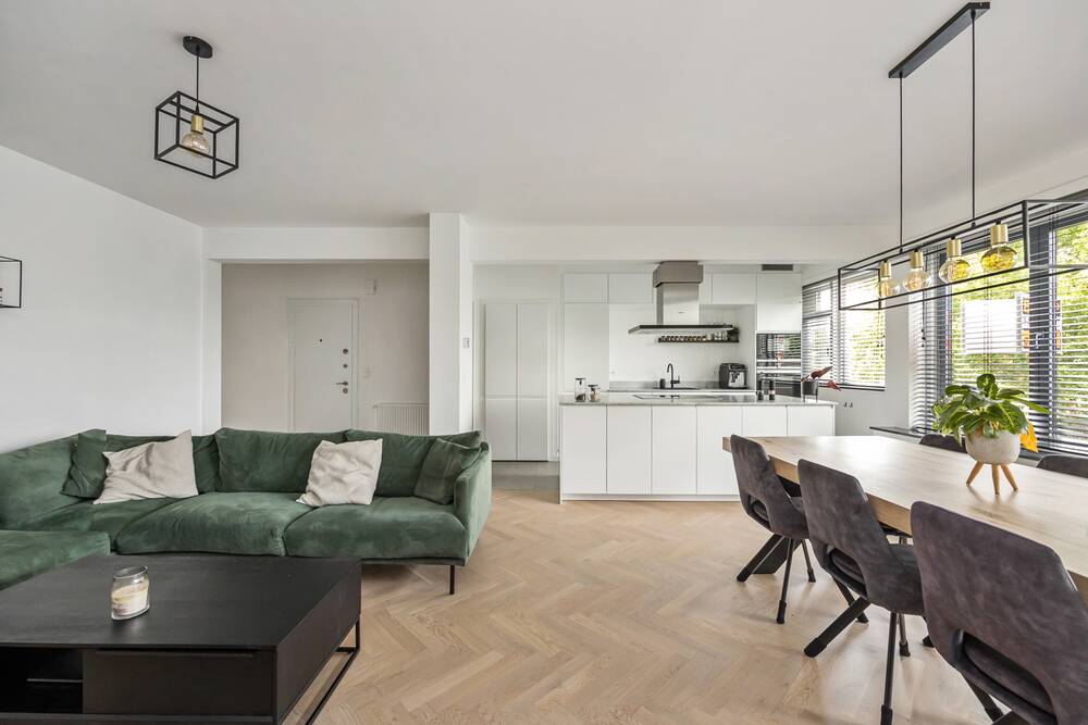 Appartement te  koop in Wilrijk 2610 355000.00€ 3 slaapkamers 106.00m² - Zoekertje 520734