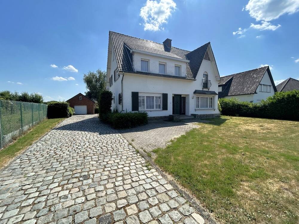 Huis te koop in Geel 2440 350000.00€ 4 slaapkamers 245.00m² - Zoekertje 520419