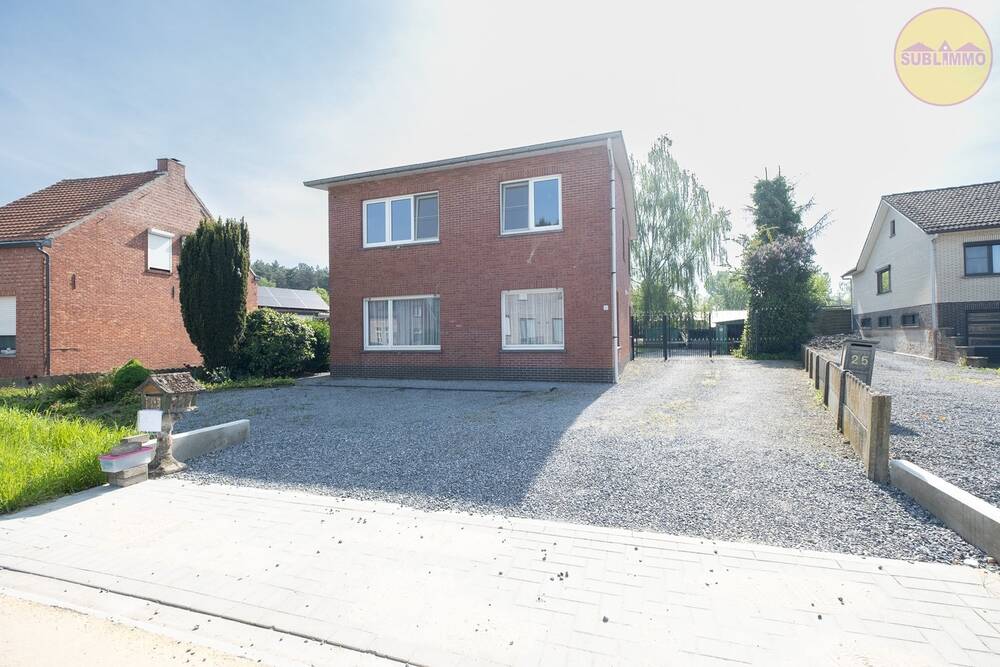 Huis te  koop in Balen 2490 259000.00€ 3 slaapkamers 231.00m² - Zoekertje 520661
