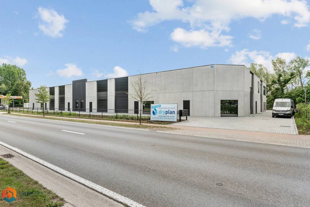 Handelszaak te huur in Mechelen 2800 2750.00€ slaapkamers 303.00m² - Zoekertje 521314