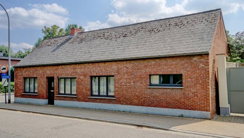 Bouwgrond te  koop in Schriek 2223 340000.00€  slaapkamers m² - Zoekertje 521965