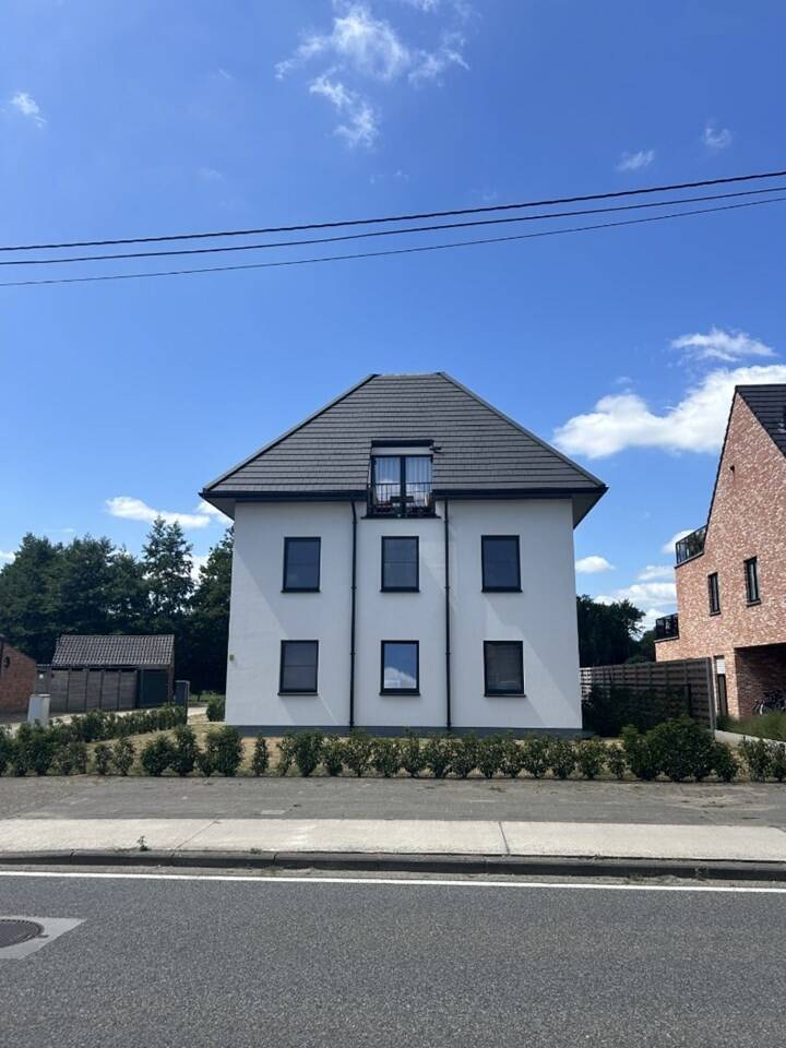 Duplex te  huur in Lille 2275 850.00€ 2 slaapkamers 75.00m² - Zoekertje 521959