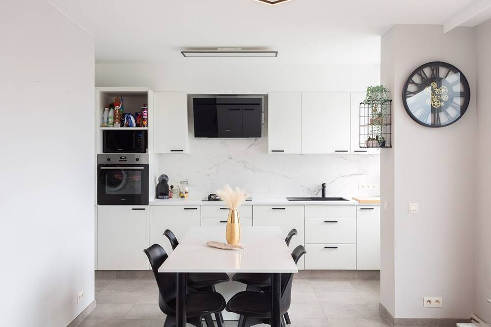 Appartement te  in Berchem 2600 235000.00€ 2 slaapkamers 69.00m² - Zoekertje 522019