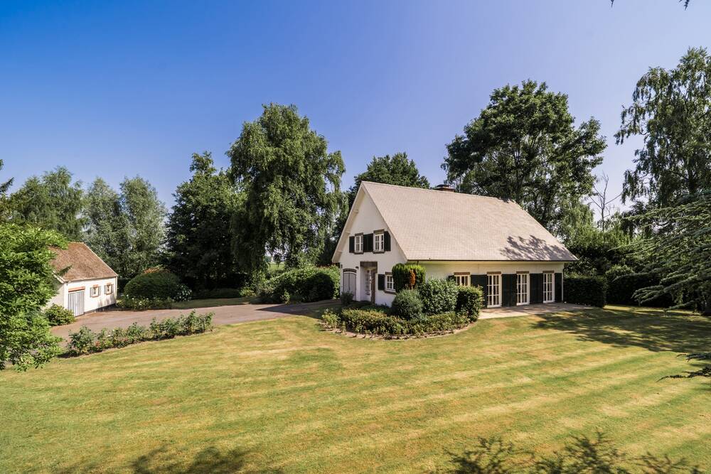 Huis te koop in Zwijndrecht 2070 899000.00€ 5 slaapkamers 249.00m² - Zoekertje 523373