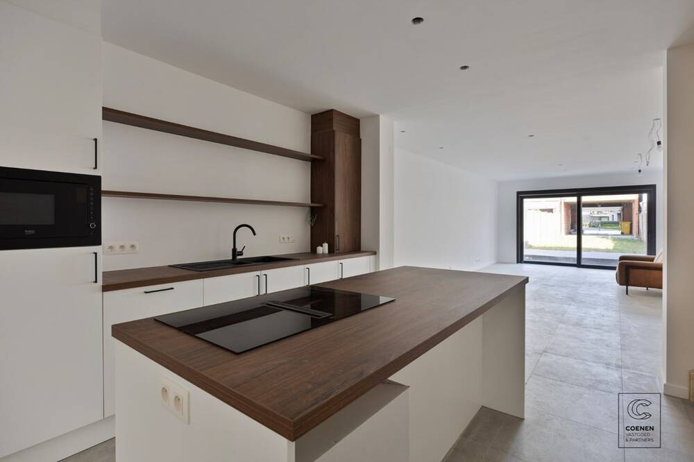 Huis te koop in Turnhout 2300 399000.00€ 3 slaapkamers 150.00m² - Zoekertje 523780