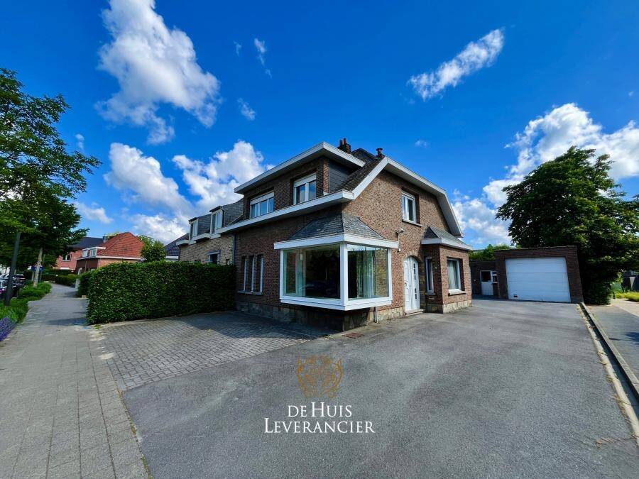 Huis te in Kontich 2550 560000.00€ 3 slaapkamers 145.00m² - Zoekertje 523789