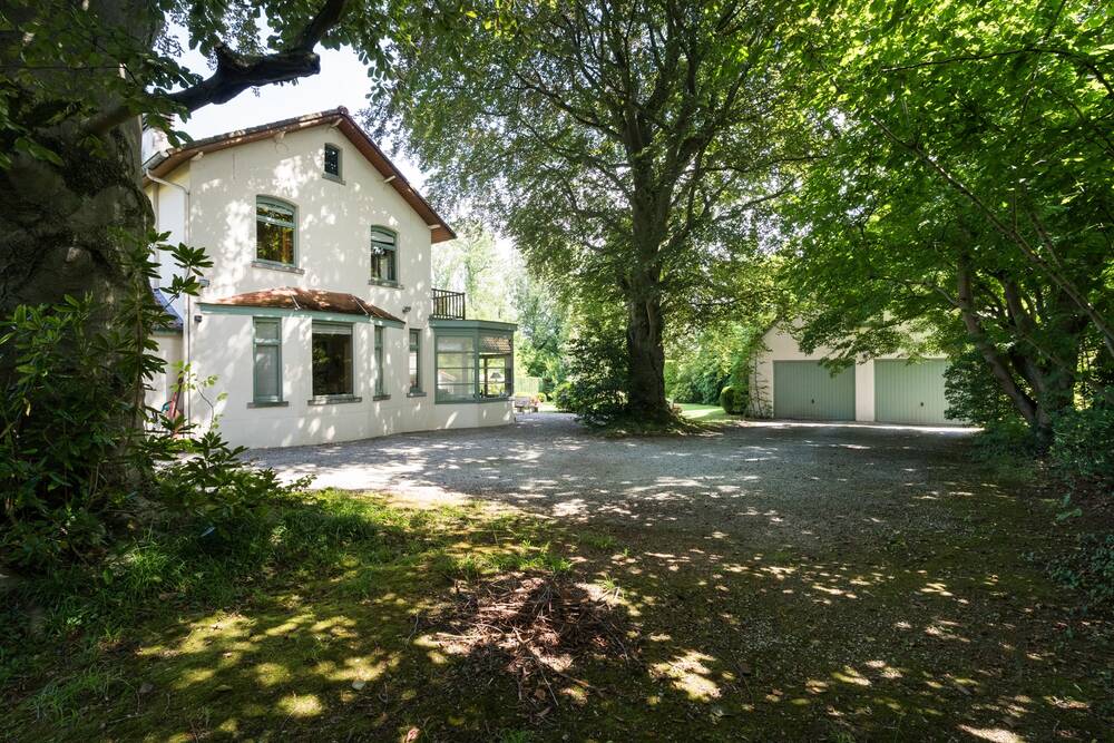 Villa te in Rixensart 1330 895000.00€ 4 slaapkamers 215.00m² - Zoekertje 523838