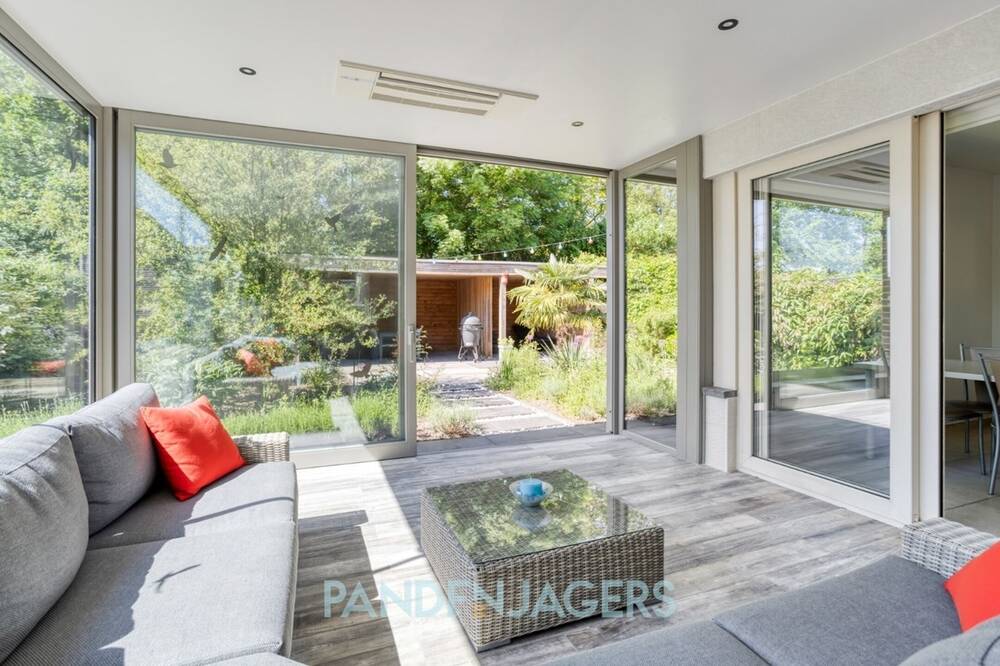 Huis te koop in Lint 2547 749000.00€ 5 slaapkamers 233.00m² - Zoekertje 523963