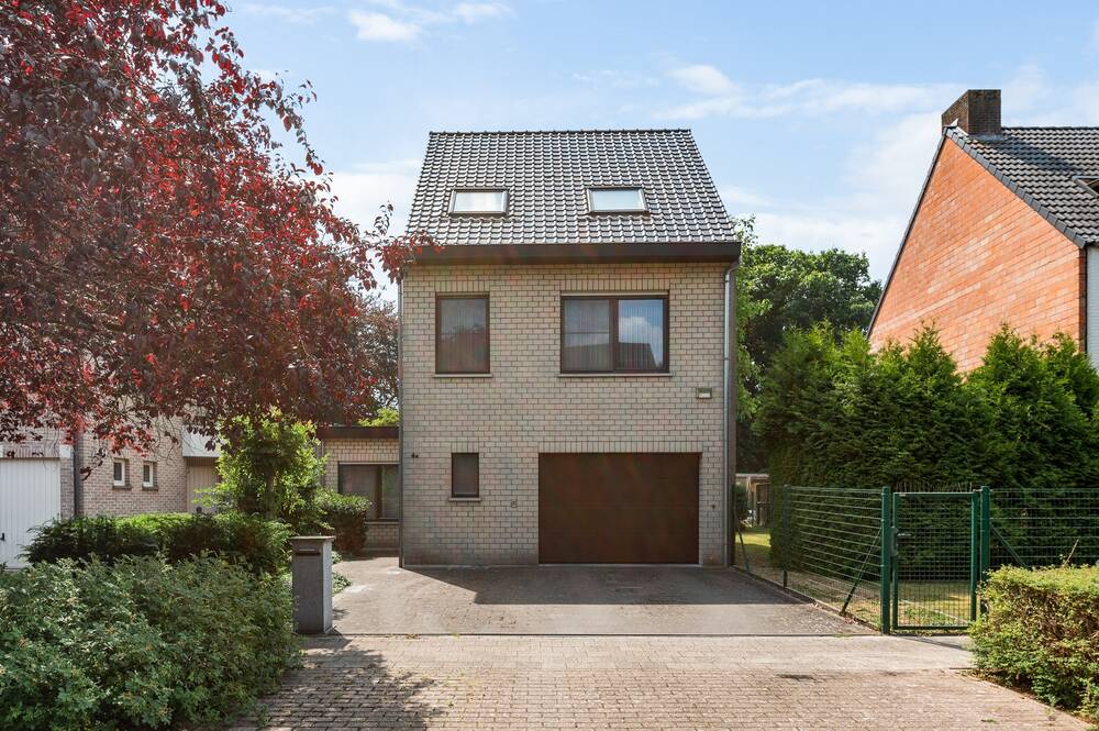 Huis te koop in Wijnegem 2110 575000.00€ 3 slaapkamers 205.00m² - Zoekertje 524796