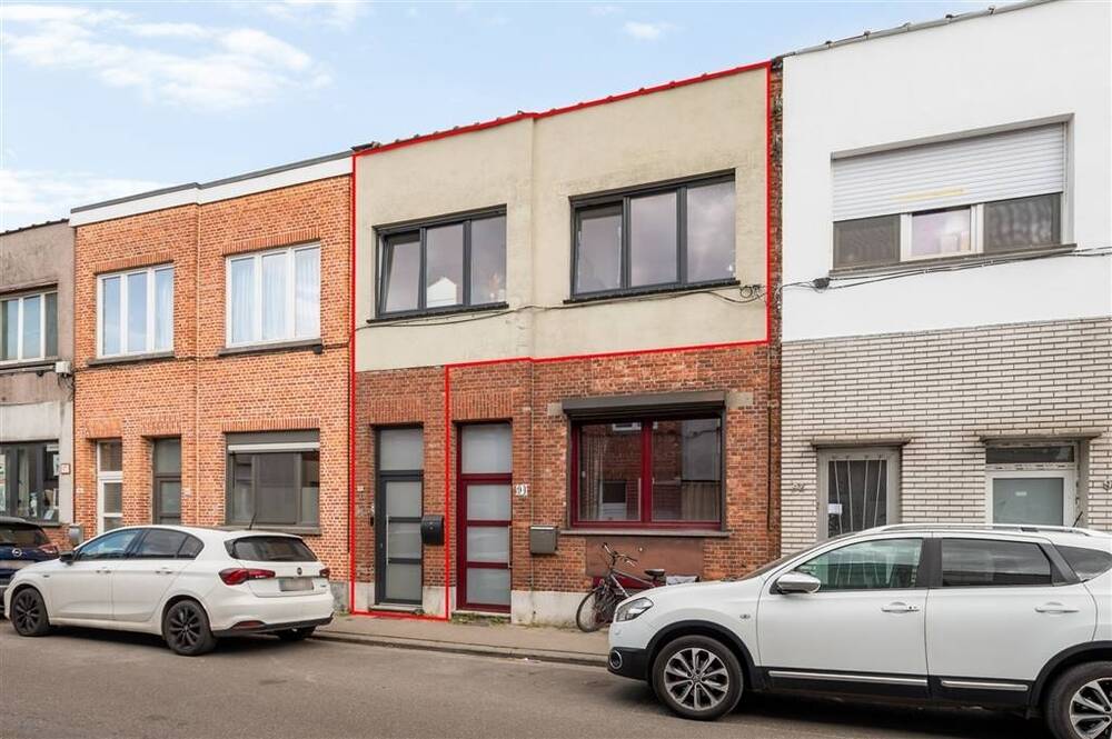 Huis te koop in Deurne 2100 310000.00€ 3 slaapkamers 112.00m² - Zoekertje 525988