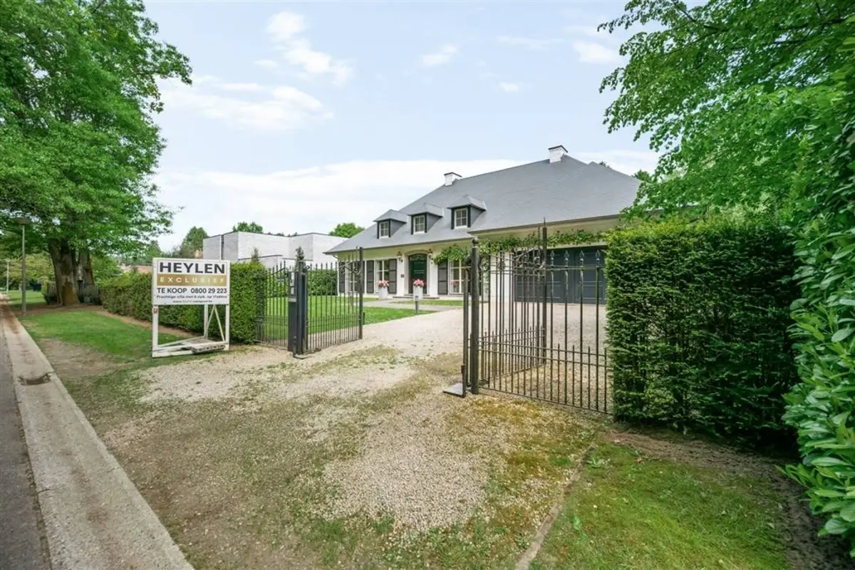 Villa te  koop in Herentals 2200 995000.00€ 6 slaapkamers 522.00m² - Zoekertje 525852