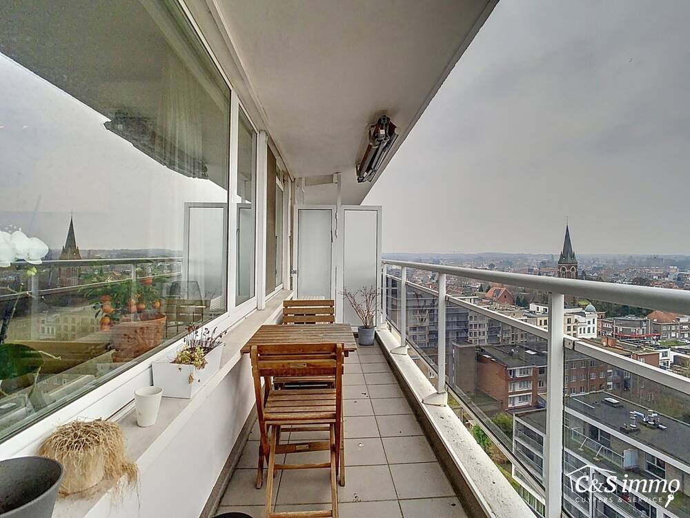 Appartement te koop in Hoboken 2660 220000.00€ 2 slaapkamers 100.00m² - Zoekertje 527381
