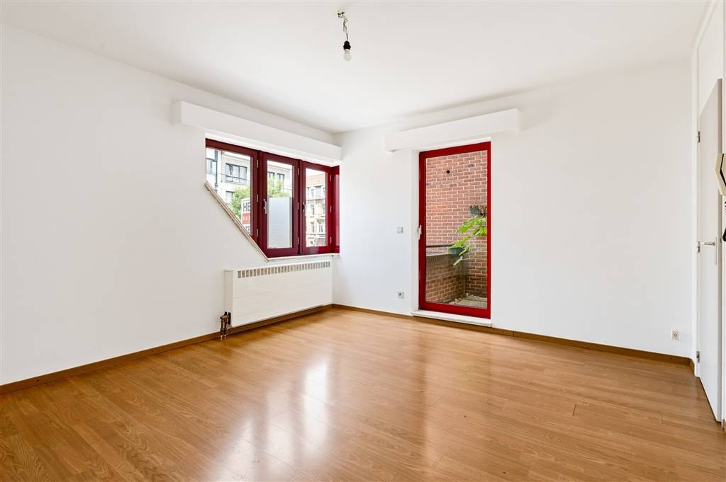 Appartement te koop in Merksem 2170 144900.00€ 1 slaapkamers 54.00m² - Zoekertje 526001