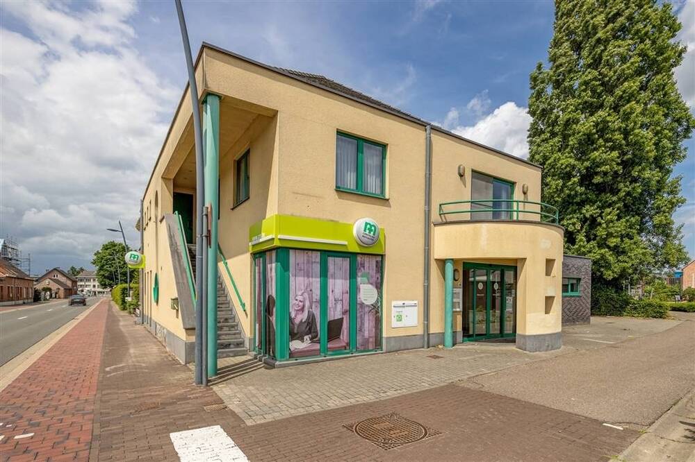 Handelszaak te  koop in Herselt 2230 239500.00€  slaapkamers 192.00m² - Zoekertje 527311