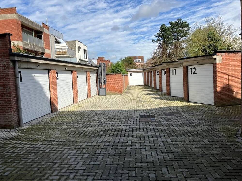 Parking te  huur in Herentals 2200 110.00€  slaapkamers m² - Zoekertje 525484