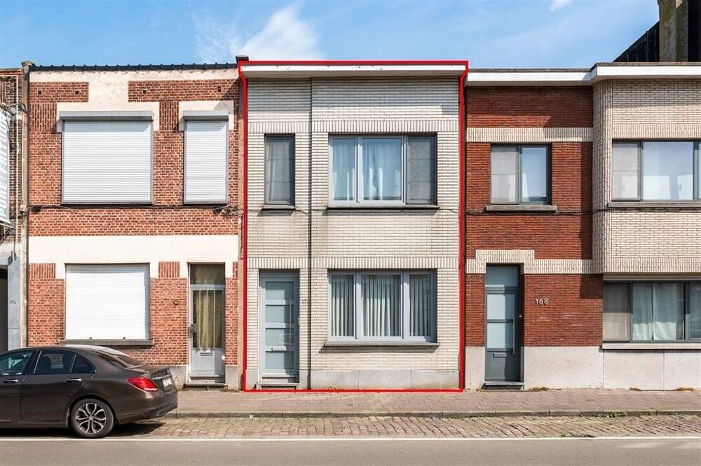 Huis te koop in Deurne 2100 345000.00€ 3 slaapkamers 148.00m² - Zoekertje 525965