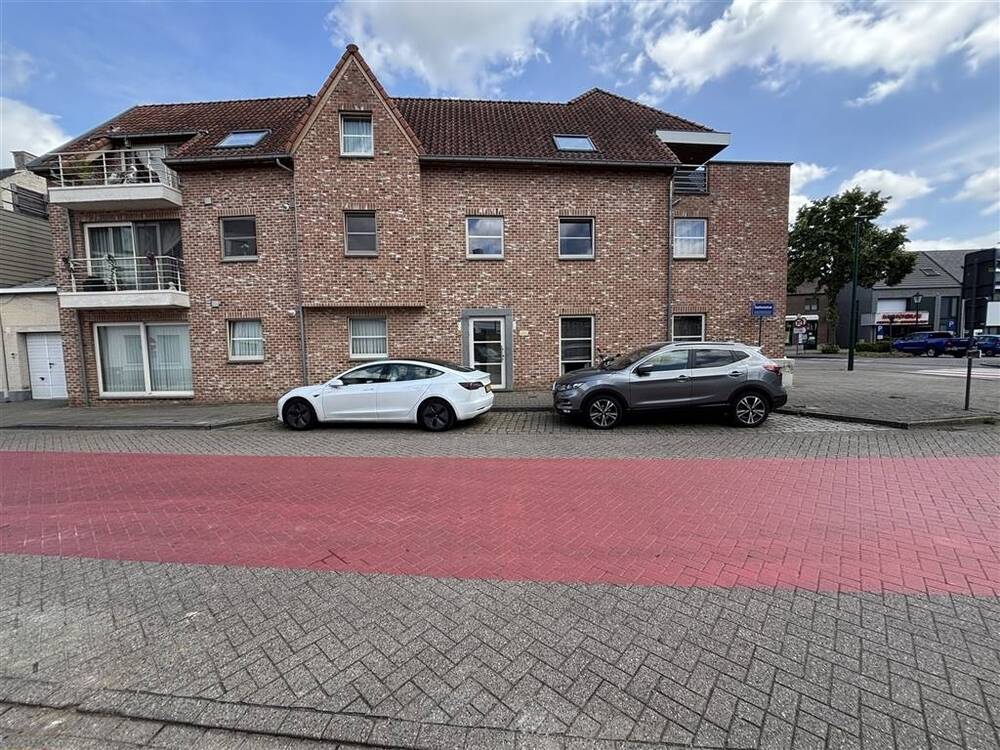 Appartement te  huur in Meerhout 2450 695.00€ 2 slaapkamers 76.00m² - Zoekertje 525646