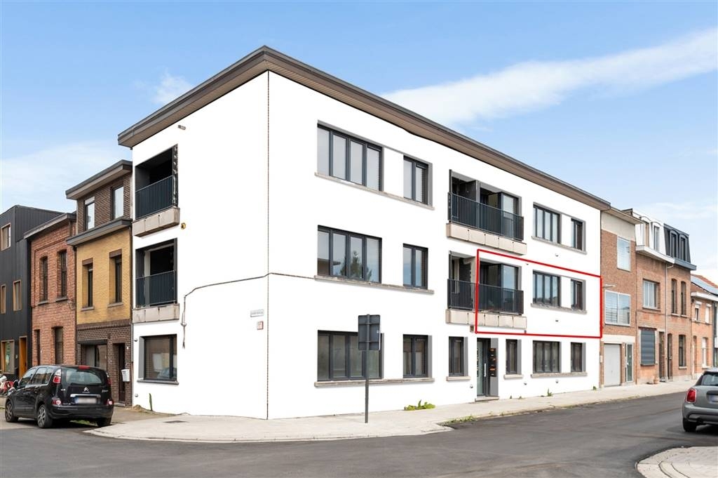 Appartement te  koop in Edegem 2650 265000.00€ 2 slaapkamers 67.00m² - Zoekertje 526075