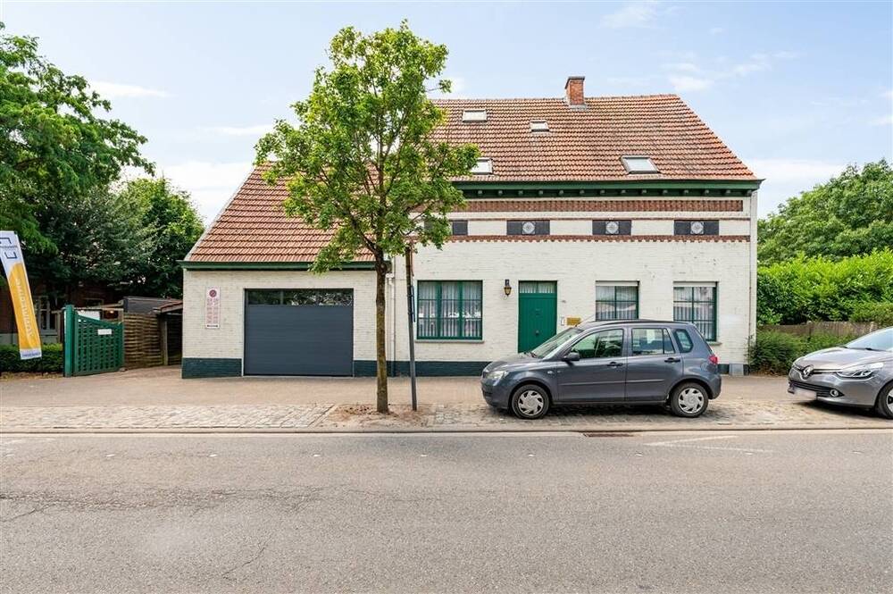 Huis te  koop in Turnhout 2300 349500.00€ 3 slaapkamers 302.00m² - Zoekertje 525539