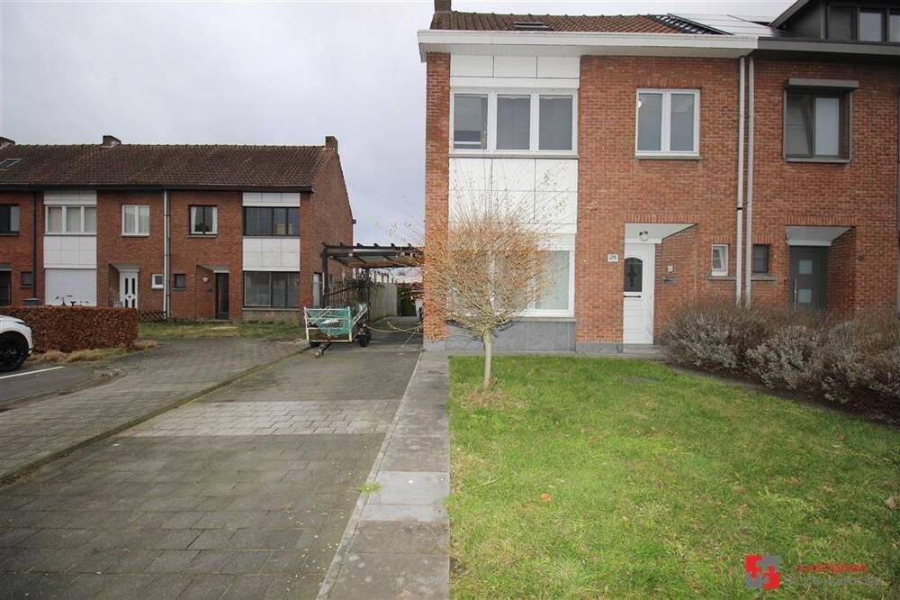 Huis te  koop in Hemiksem 2620 380000.00€ 3 slaapkamers 166.00m² - Zoekertje 527901