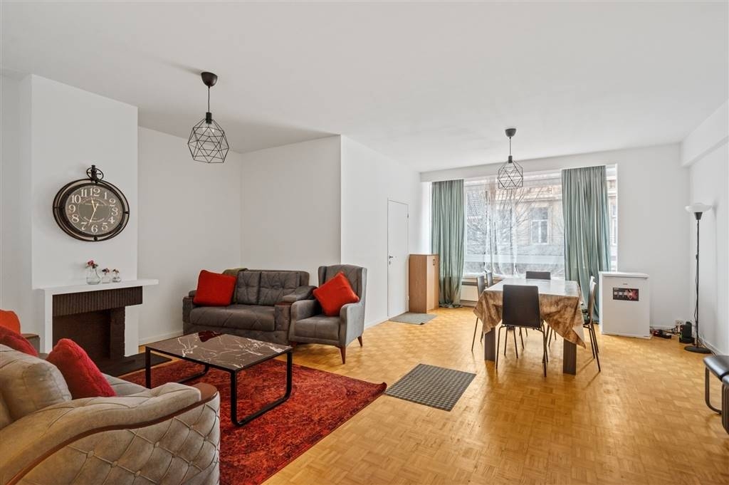 Appartement te koop in Borgerhout 2140 219000.00€ 2 slaapkamers 99.00m² - Zoekertje 525222