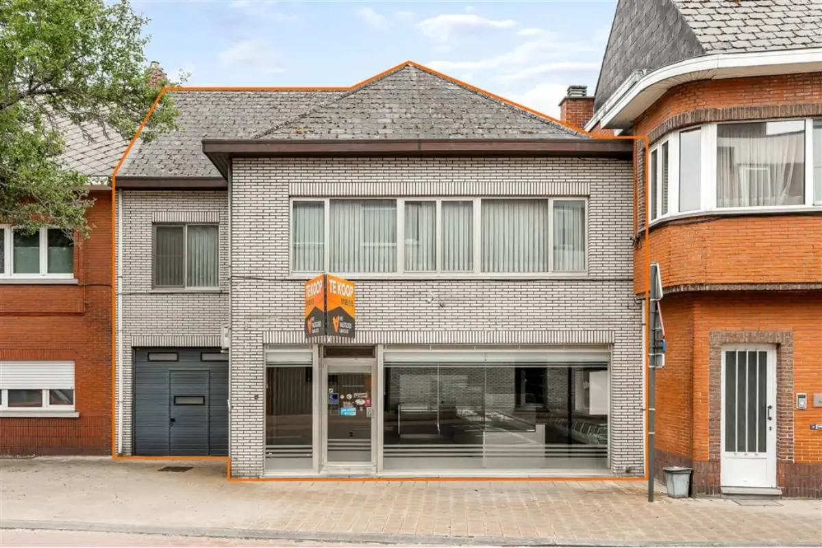 Handelszaak te  koop in Balen 2490 299000.00€ 3 slaapkamers 415.00m² - Zoekertje 527434