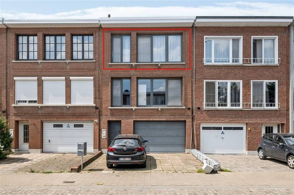 Appartement te koop in Deurne 2100 210000.00€ 2 slaapkamers 76.00m² - Zoekertje 525973