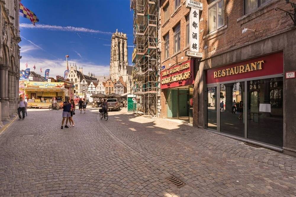 Handelszaak te huur in Mechelen 2800 2600.00€ slaapkamers m² - Zoekertje 527841