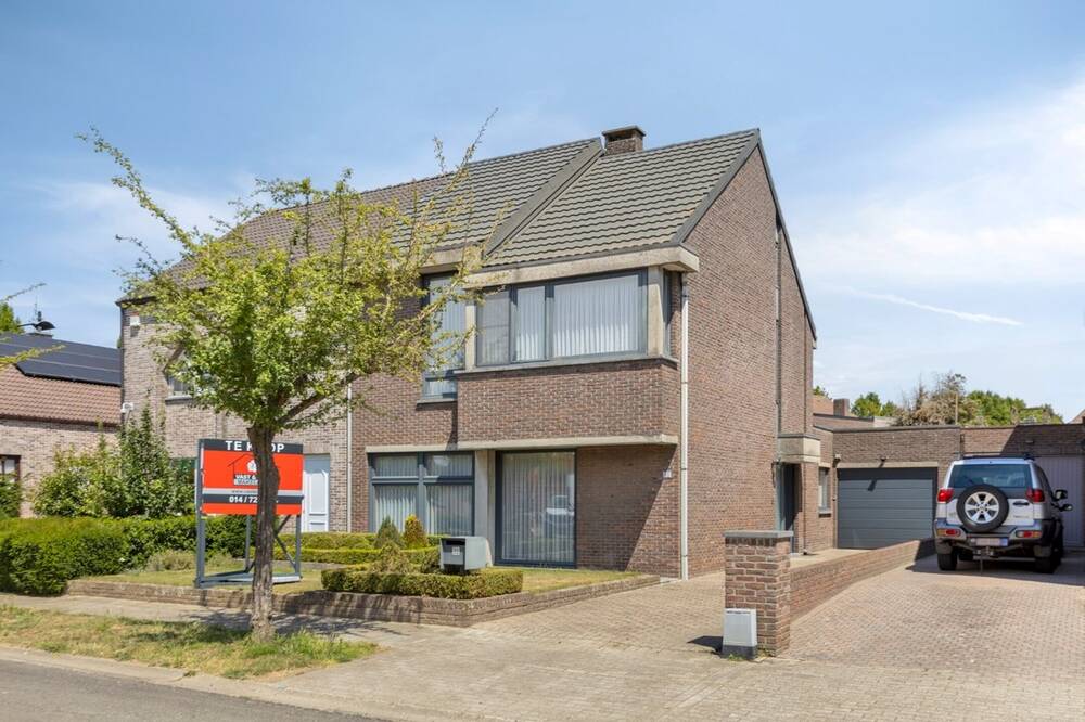 Huis te koop in Geel 2440 349000.00€ 3 slaapkamers 216.00m² - Zoekertje 528965