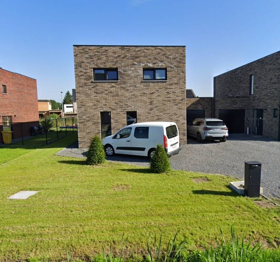 Huis te  huur in Balen 2490 1500.00€ 3 slaapkamers m² - Zoekertje 528510