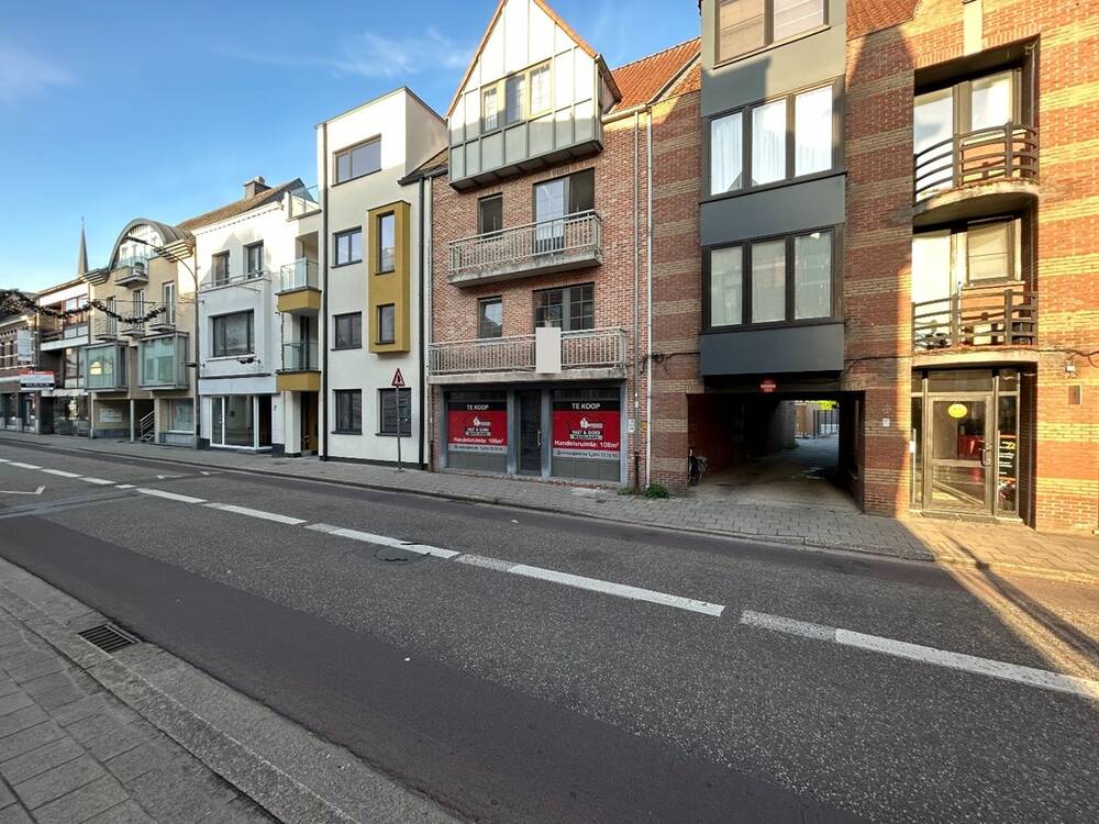Handelszaak te  koop in Geel 2440 159000.00€  slaapkamers m² - Zoekertje 528966