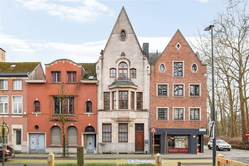 Huis te  koop in Lier 2500 535000.00€ 5 slaapkamers 321.00m² - Zoekertje 529582
