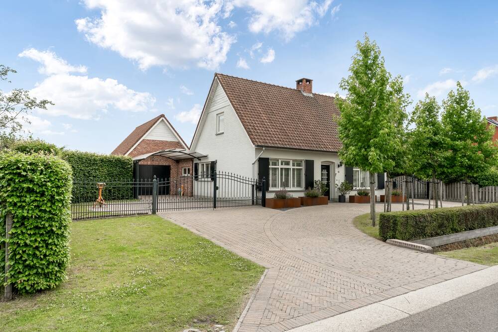 Huis te  koop in Arendonk 2370 479000.00€ 3 slaapkamers 237.00m² - Zoekertje 531082