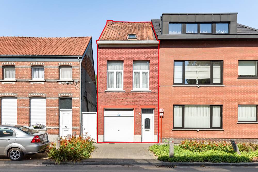 Huis te koop in Wijnegem 2110 195000.00€ 3 slaapkamers 125.00m² - Zoekertje 531124