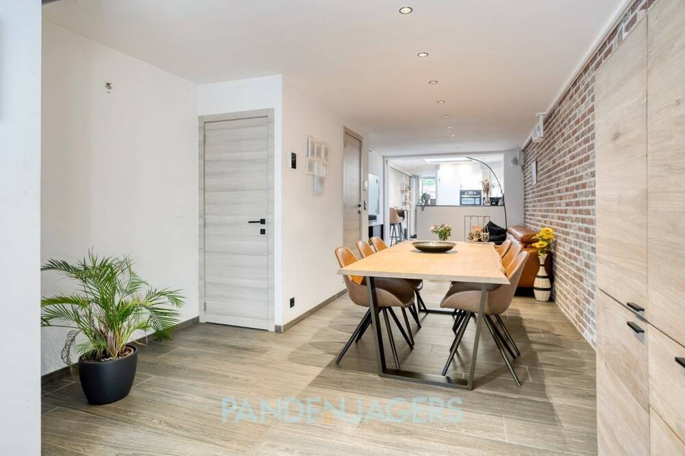 Huis te koop in Duffel 2570 335000.00€ 2 slaapkamers 116.00m² - Zoekertje 531329