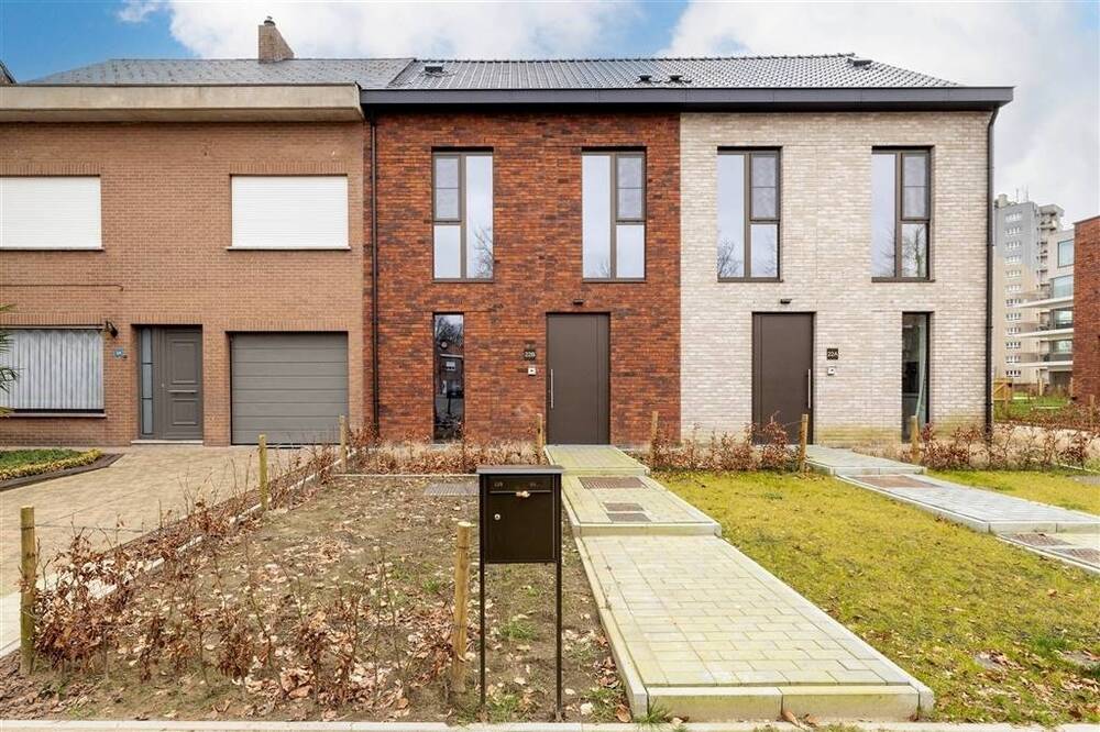 Huis te  koop in Herentals 2200 399500.00€ 3 slaapkamers 158.40m² - Zoekertje 531835