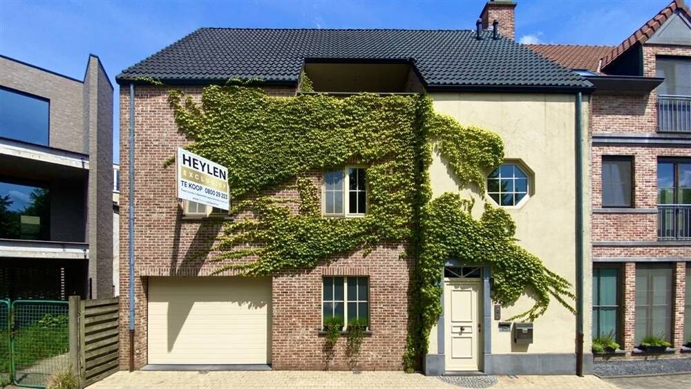 Huis te  koop in Malle 2390 579900.00€ 4 slaapkamers 194.00m² - Zoekertje 531693