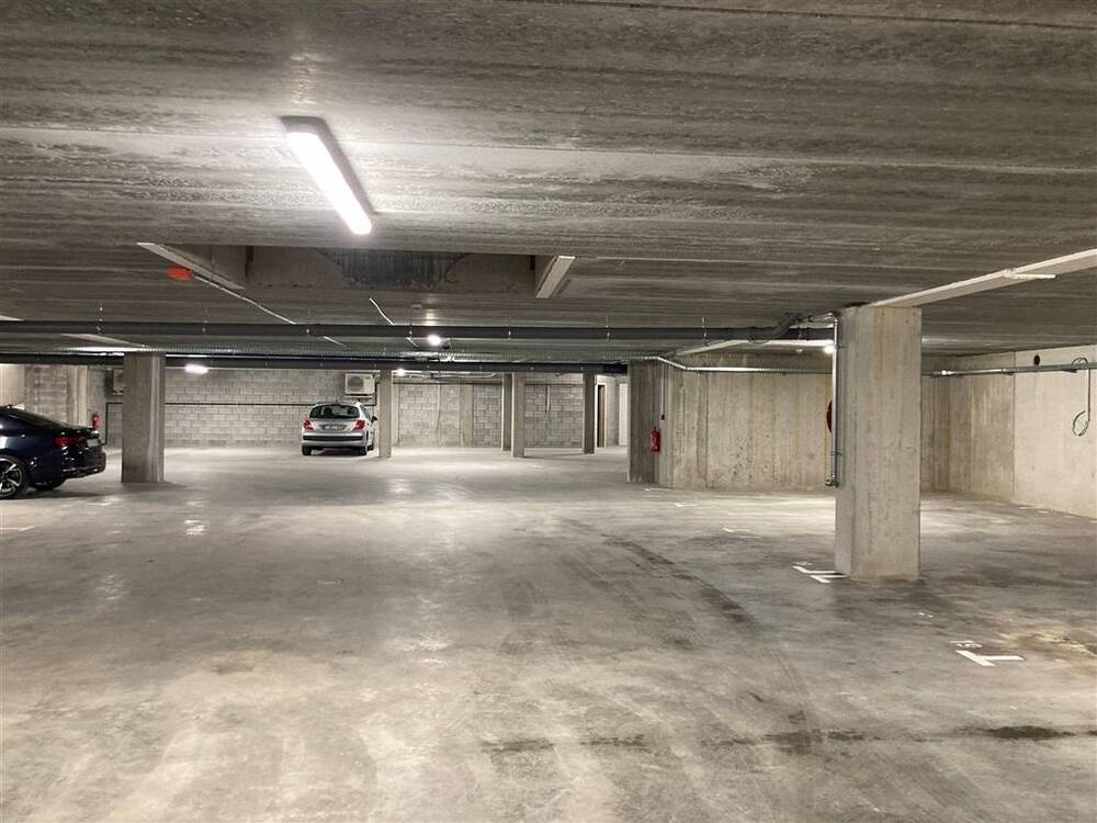 Parking te  koop in Heist-op-den-Berg 2220 23500.00€  slaapkamers m² - Zoekertje 532761